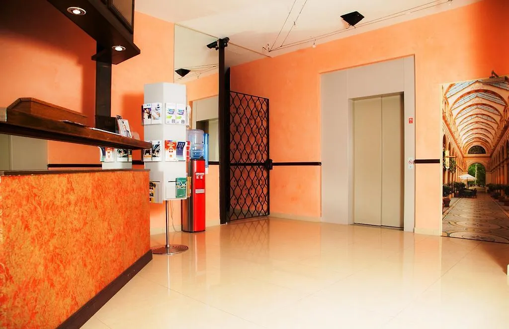 Hotel Lorien Cologne